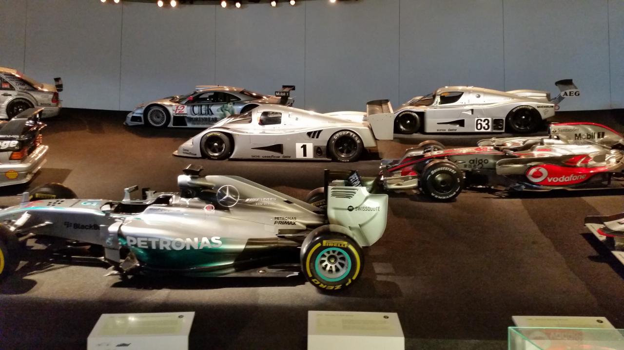 Stuttgart Visite musée Mercedes Benz 