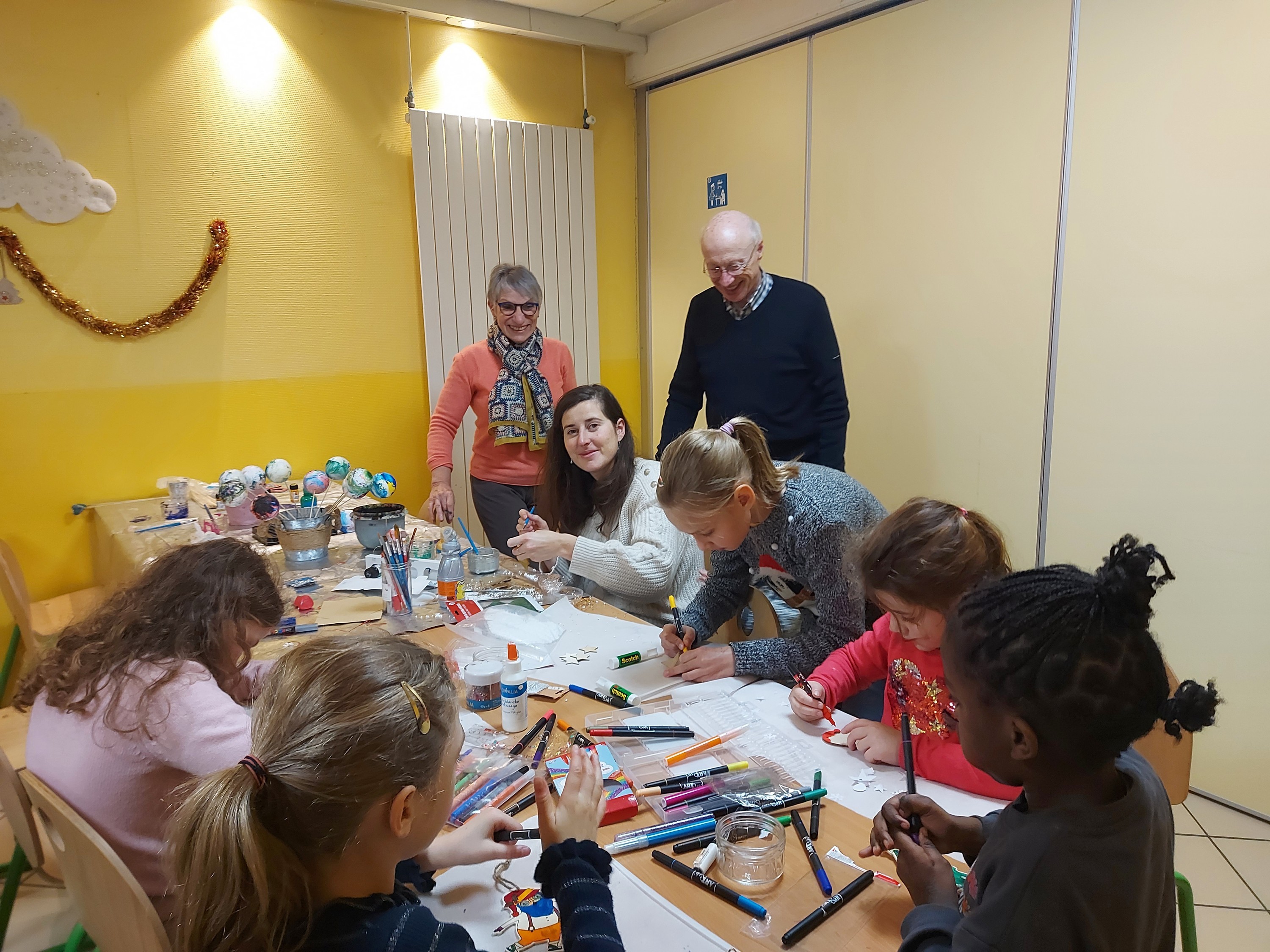 Atelier boules de Noël 