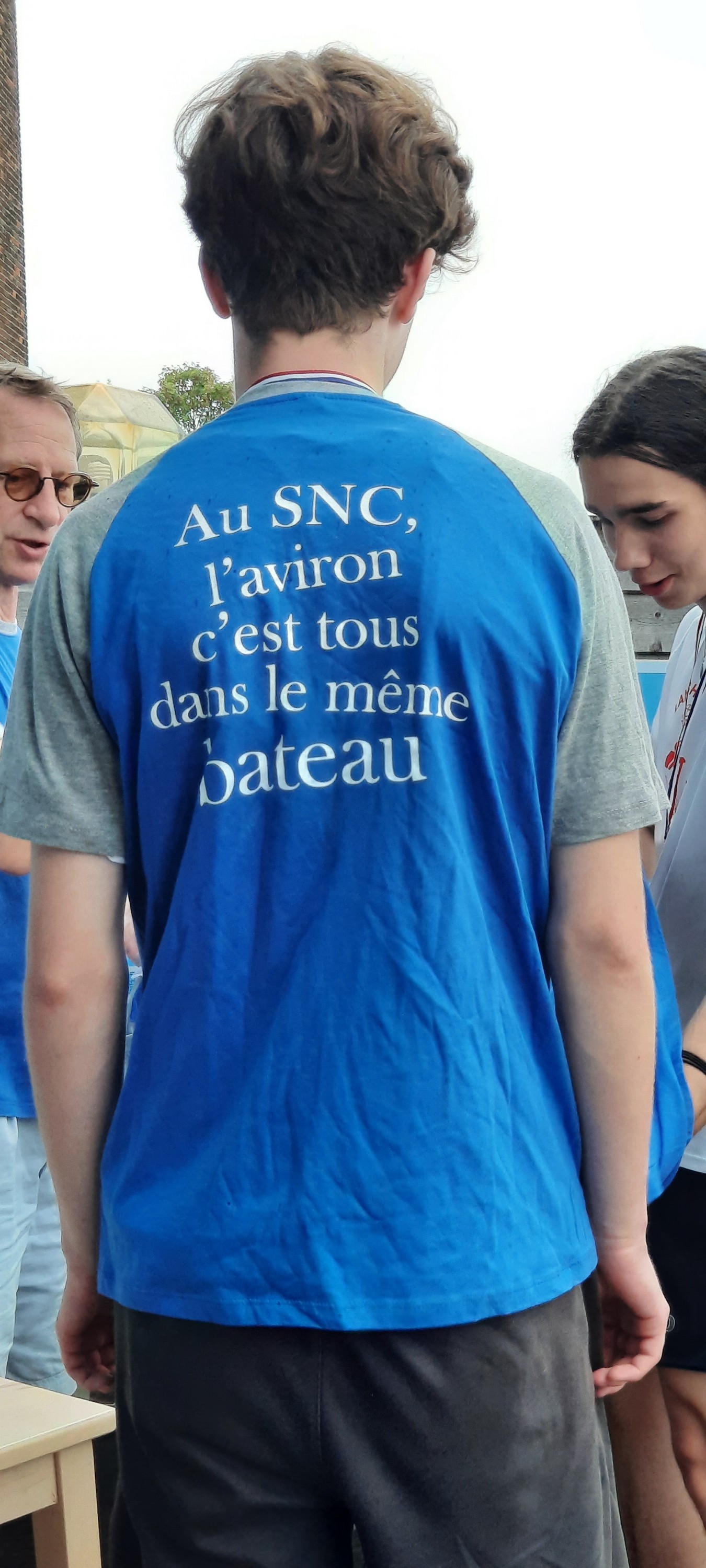 Remise des prix aprés les régates