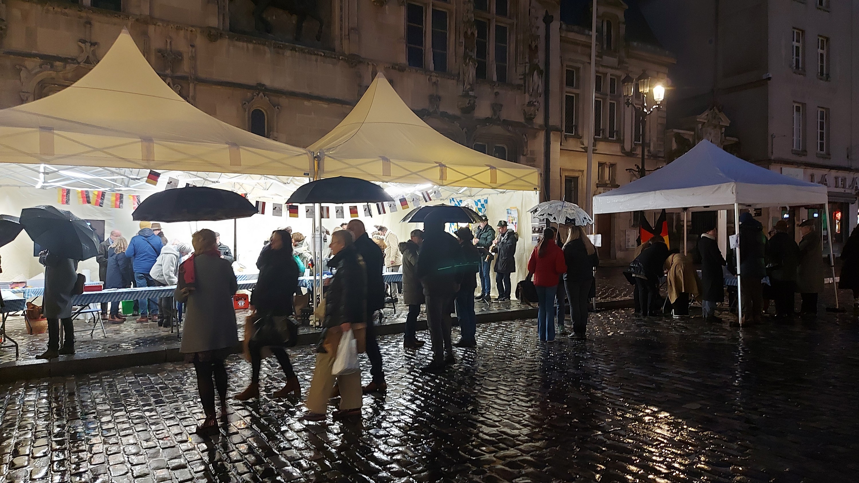Sous la pluie