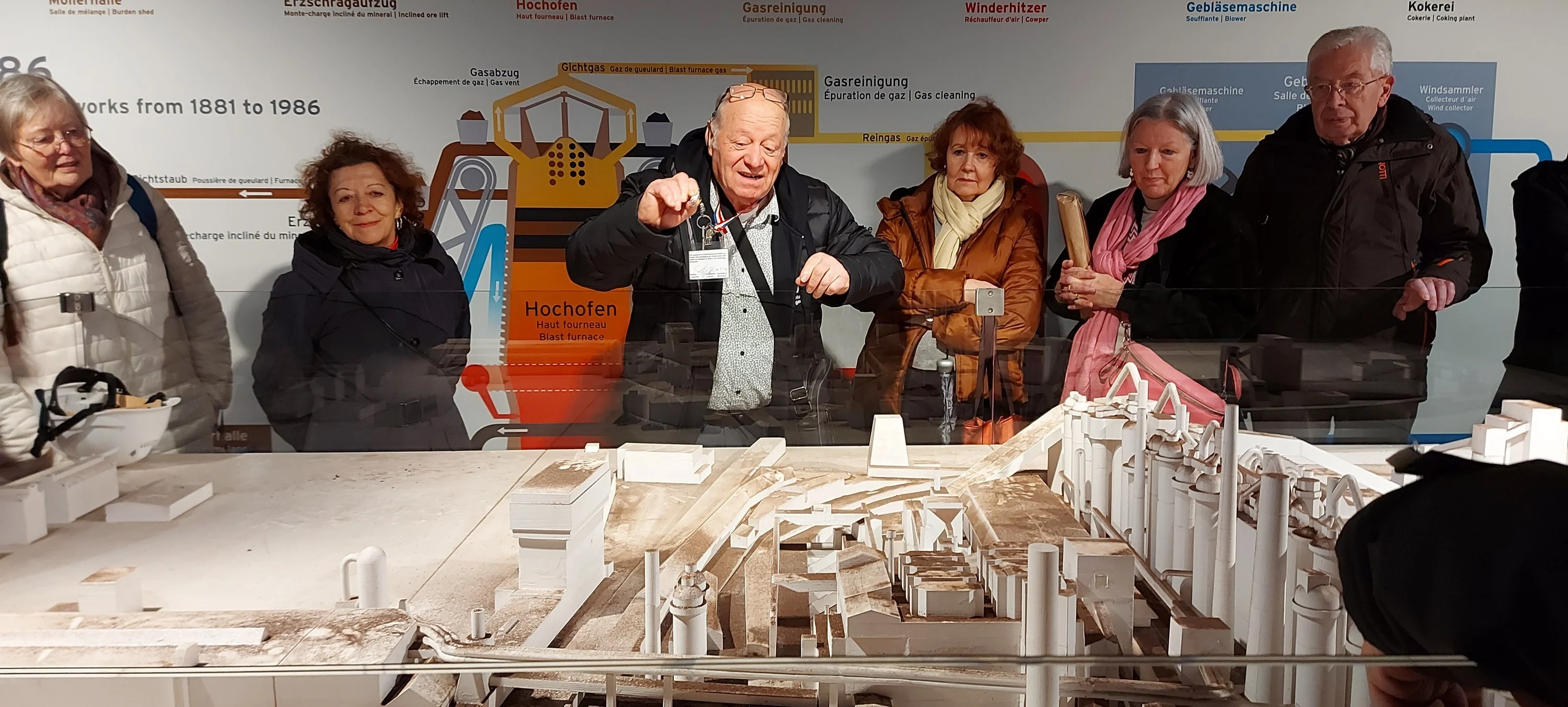 Le guide présente le site