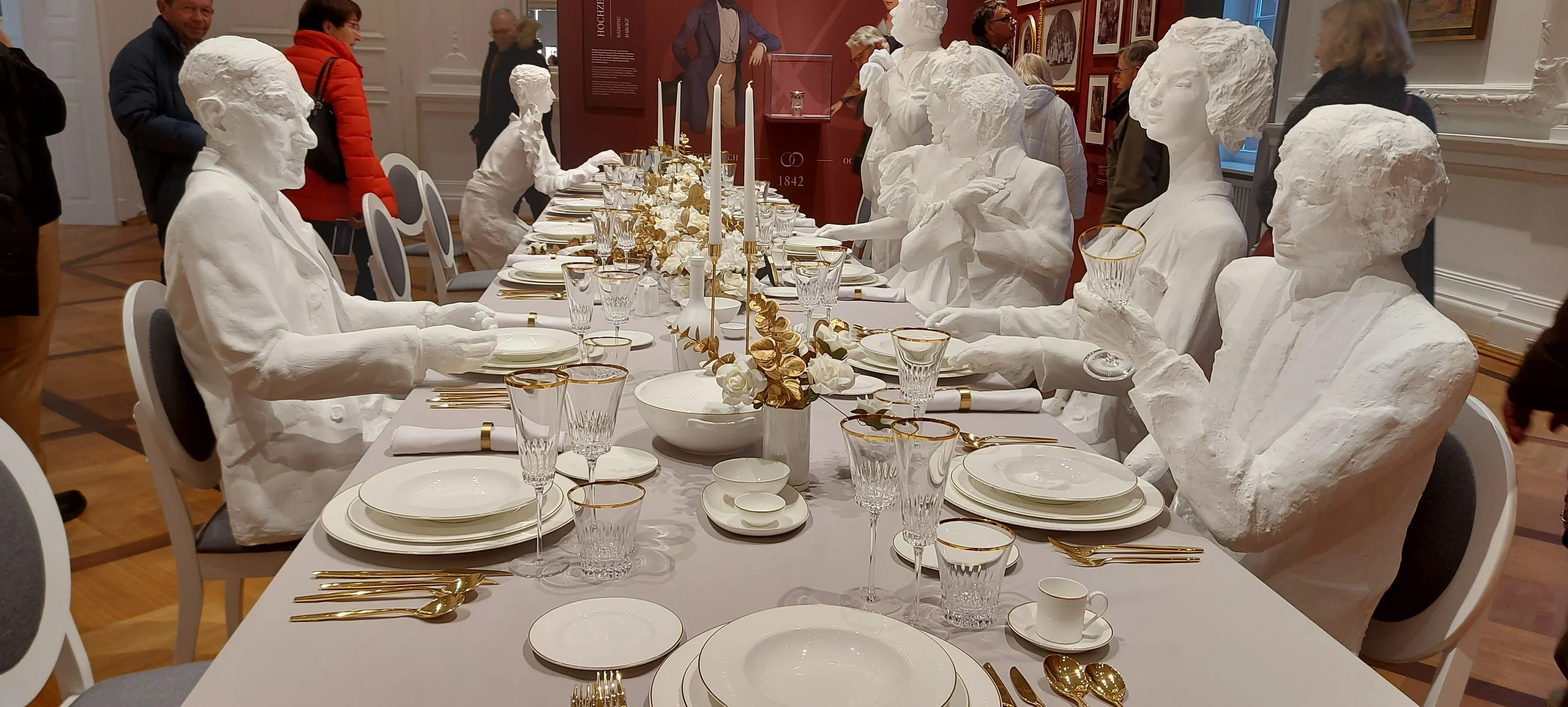 Centre de découverte de la marque: à table