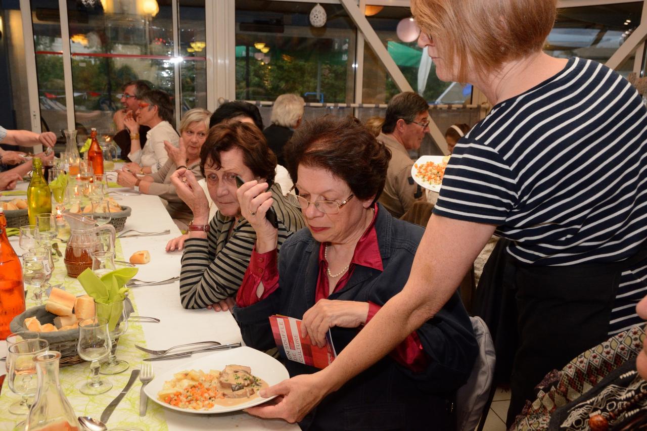 Soirée d'été au relais du port