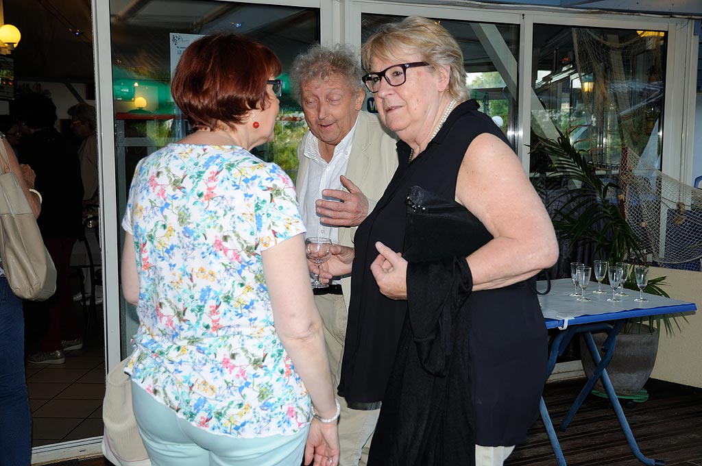 Soirée d'été au Relais du port à Jaux