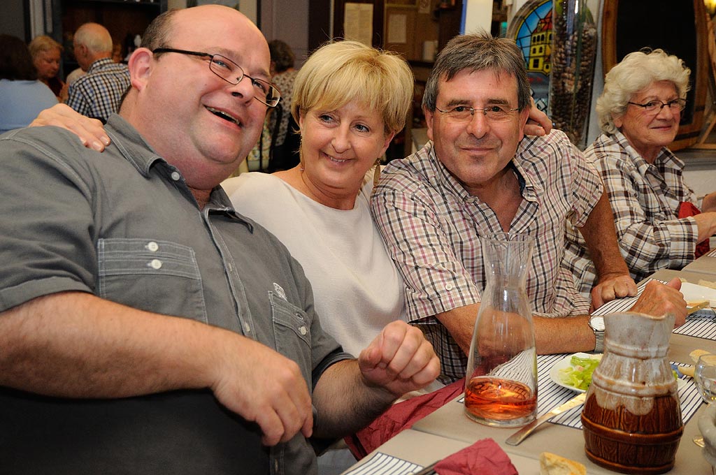 Soirée d'été au Relais du port à Jaux