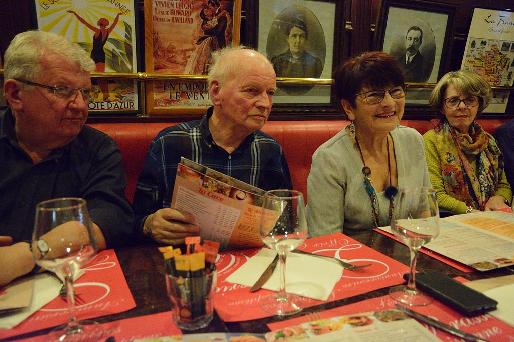 Stammtisch à la brasserie Parisienne