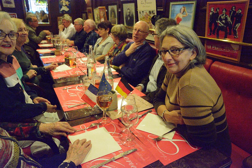 Stammtisch à la brasserie Parisienne