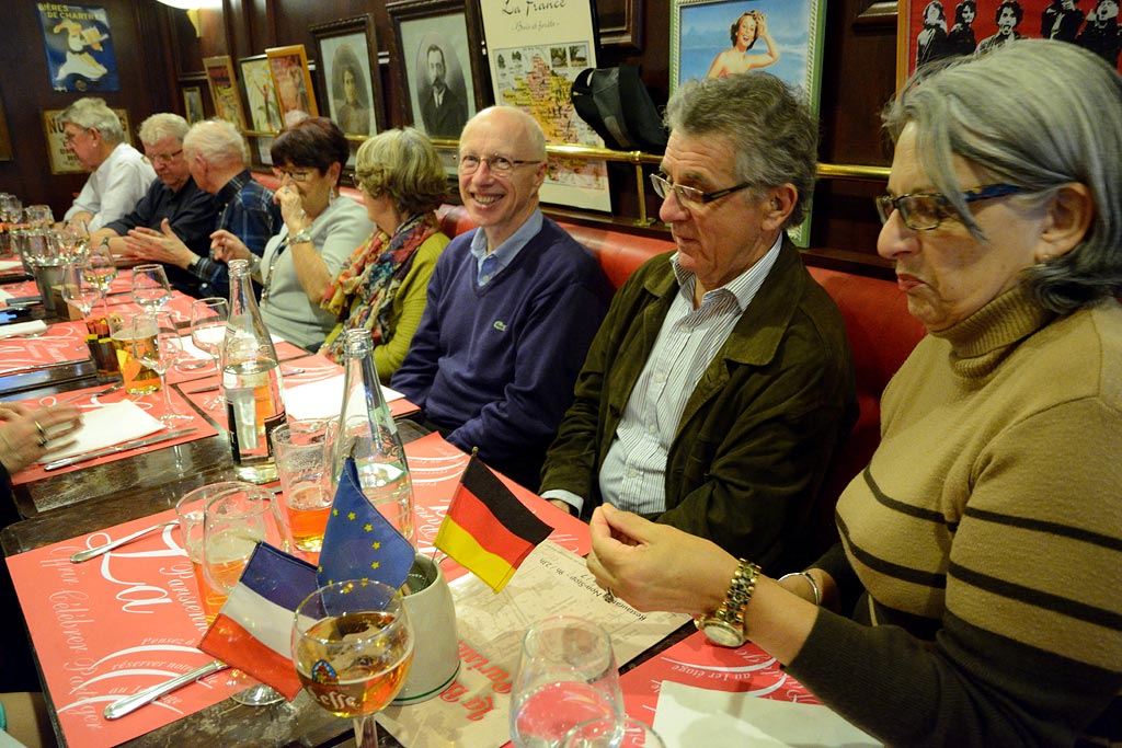 Stammtisch à la brasserie Parisienne