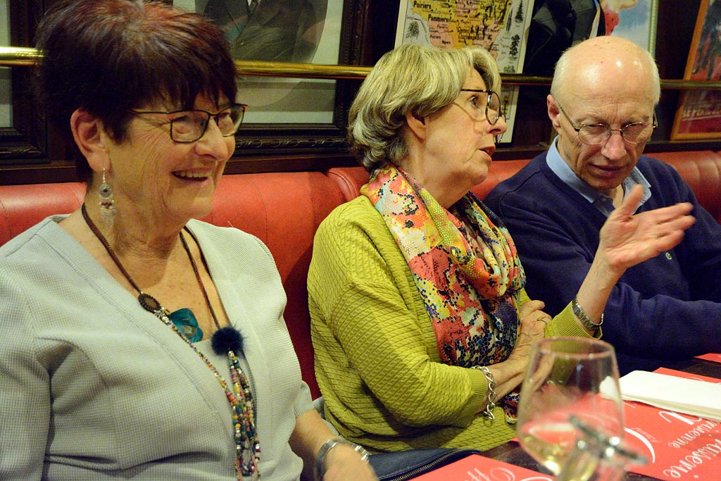 Stammtisch à la brasserie Parisienne