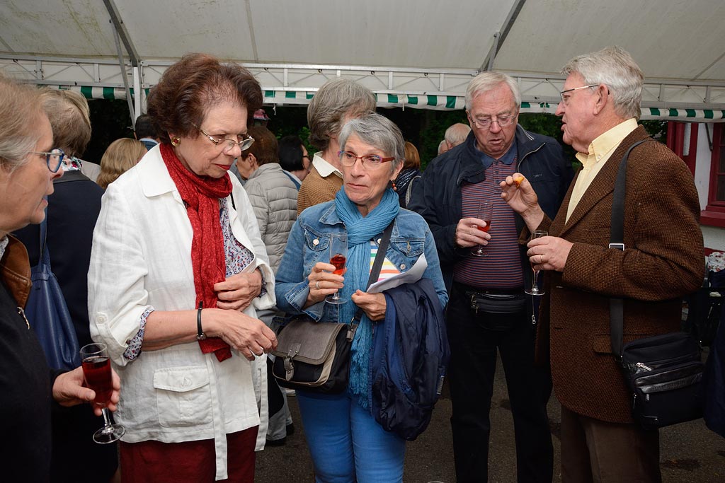 Soirée d'été au restaurant La ferme du Carandeau