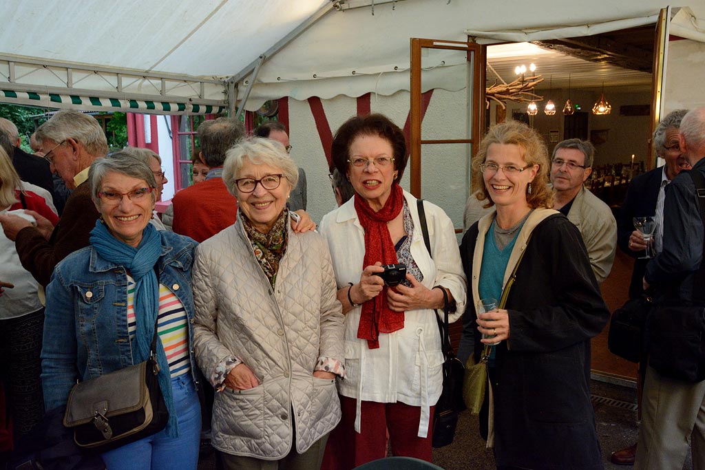 Soirée d'été au restaurant La ferme du Carandeau