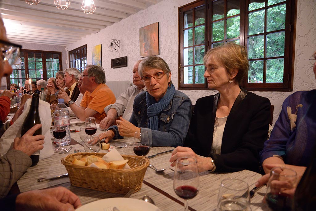 Soirée d'été au restaurant La ferme du Carandeau