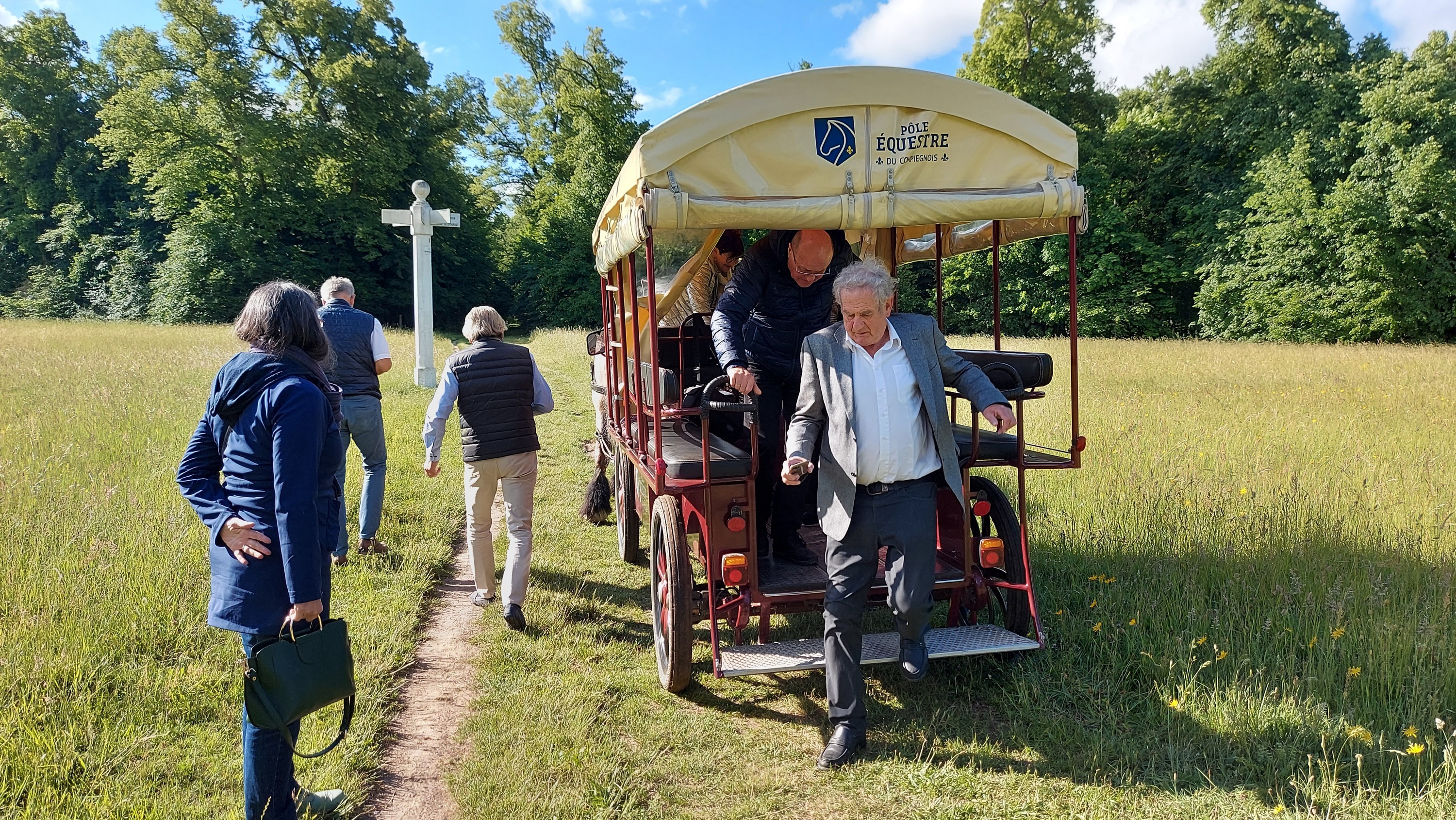 Promenade en calèche dans la forêt de Compiègne