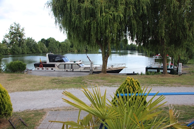 Soirée d'été au Relais du port à Jaux