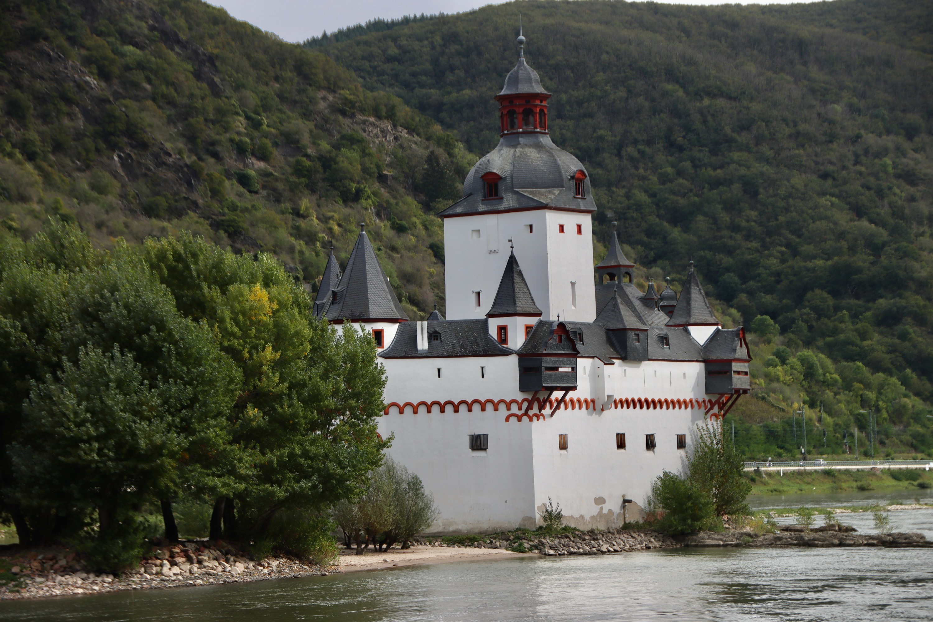 Sur le Rhin