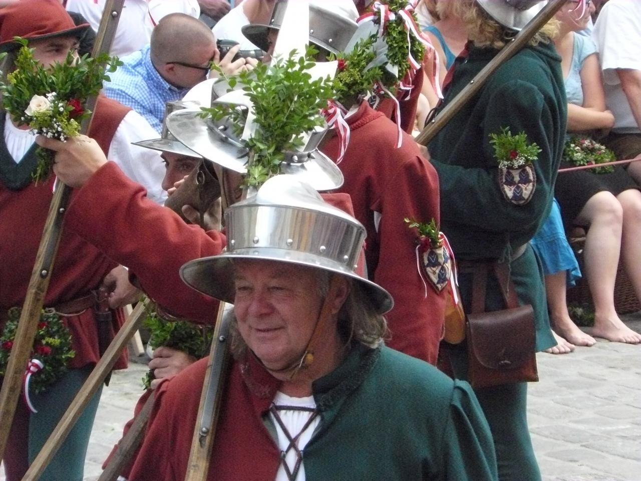 Hochzeitszug le casque type de Landshut emblême de la ville