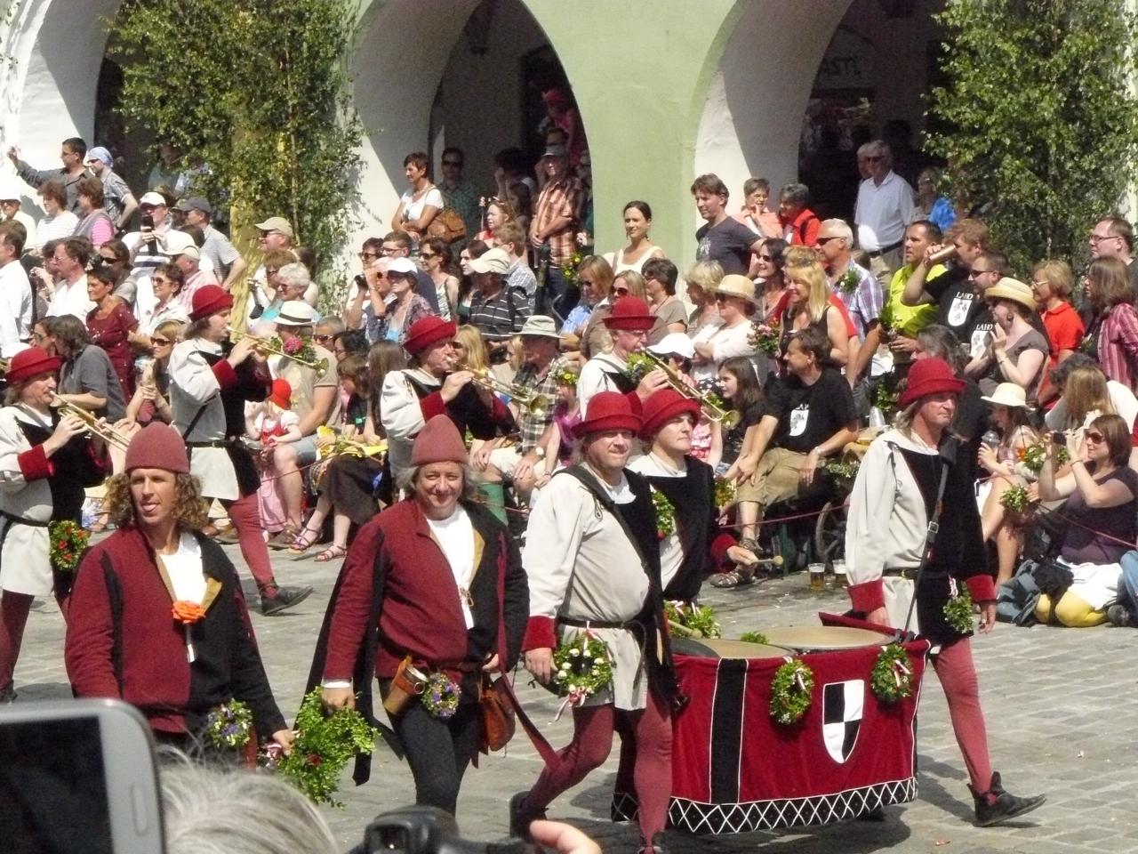 Hochzeitszug