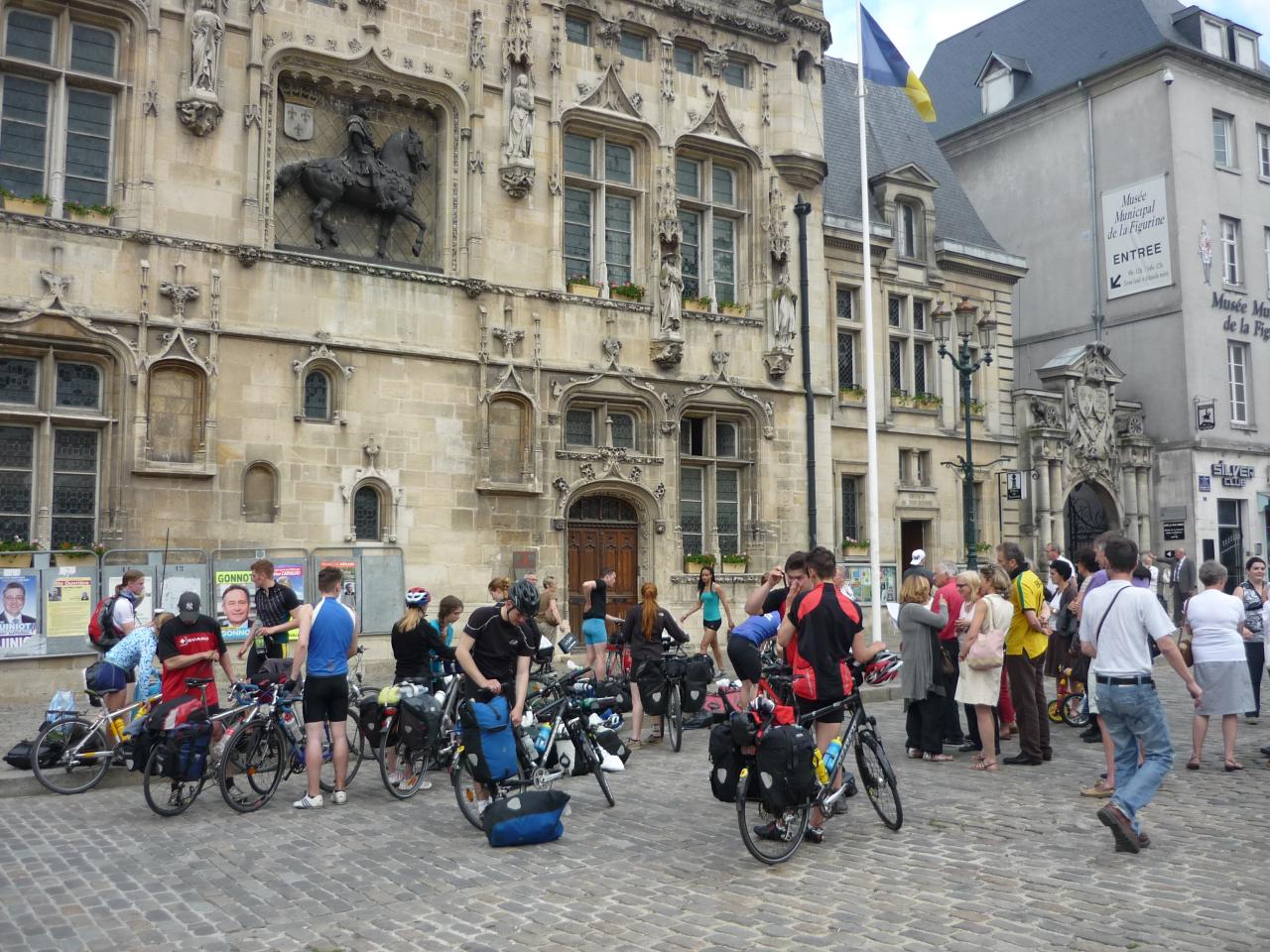 Arrivée à Compiègne