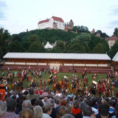 13 juillet 2013 Festliche Spiele im nächtlichen Lager