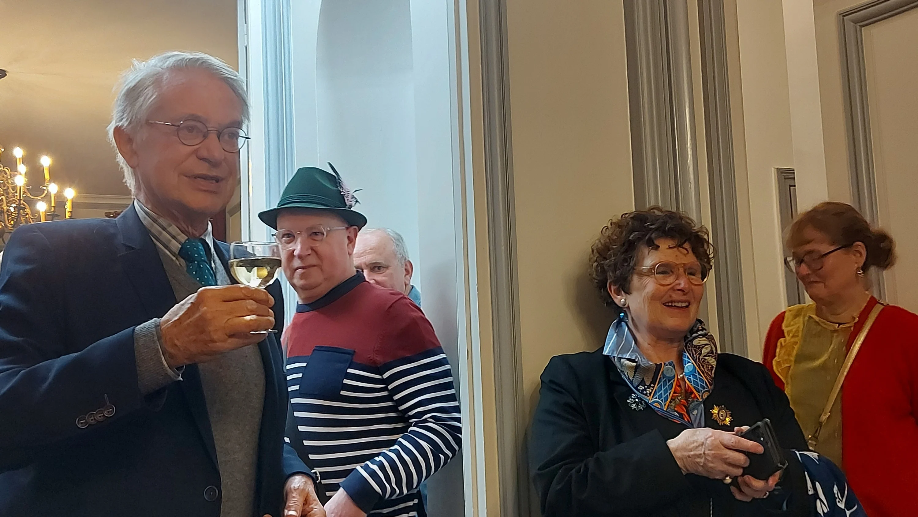 Philippe Marini est venu saluer les participants